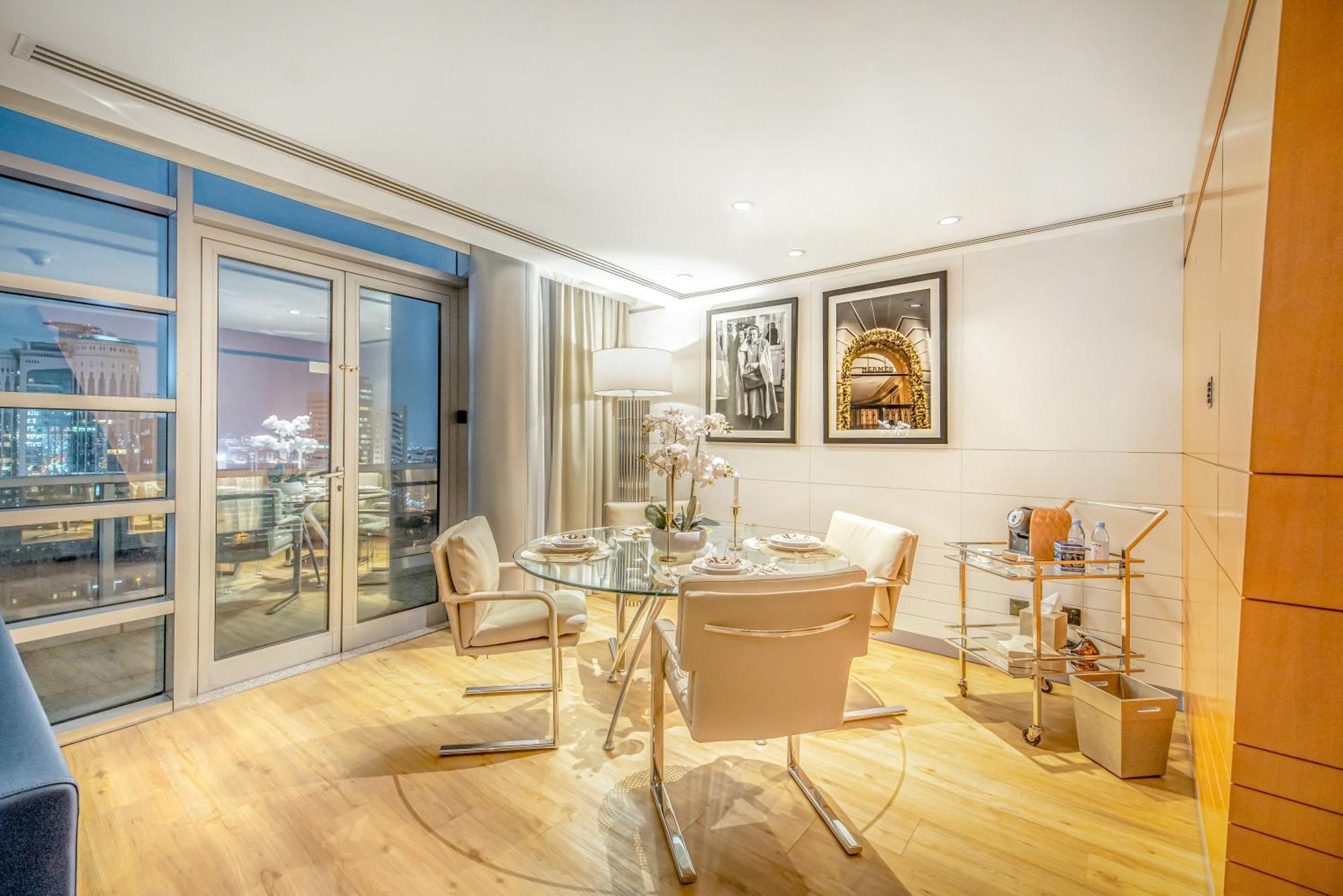 Presidential King Suite,1586108292:JPEG